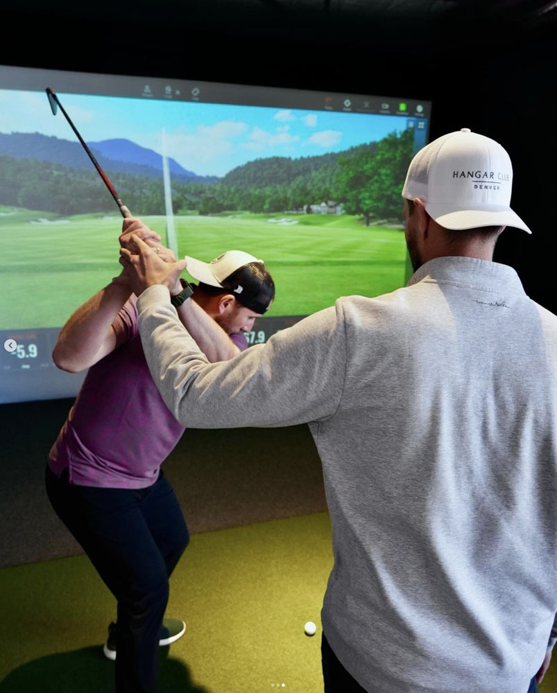 Indoor golf and networking for Denver HENRYs